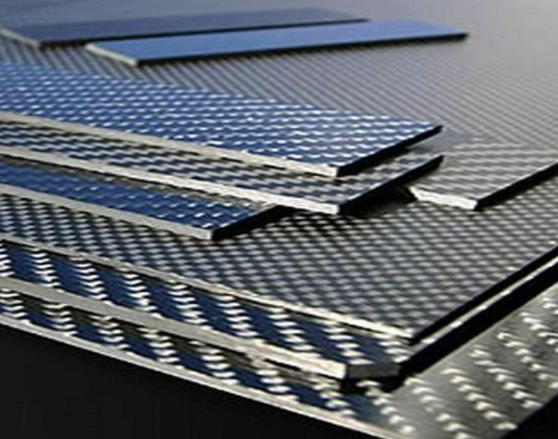 連續(xù)碳纖維增強(qiáng)熱塑性復(fù)合材料預(yù)浸料生產(chǎn)實(shí)現(xiàn)新突破，推動(dòng)高性能纖維及復(fù)合材料制造升級(jí)